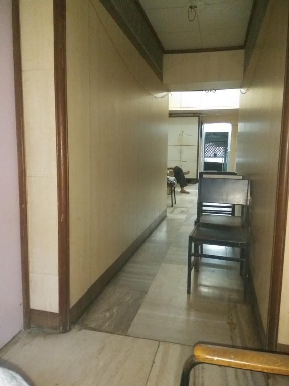 Hotel Rupali Mumbai  Buitenkant foto